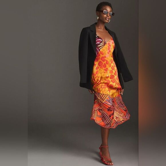 Farm Rio Anthropologie Printed Slip Dress In Red Motif Size Medium NWT - Picture 3 of 5